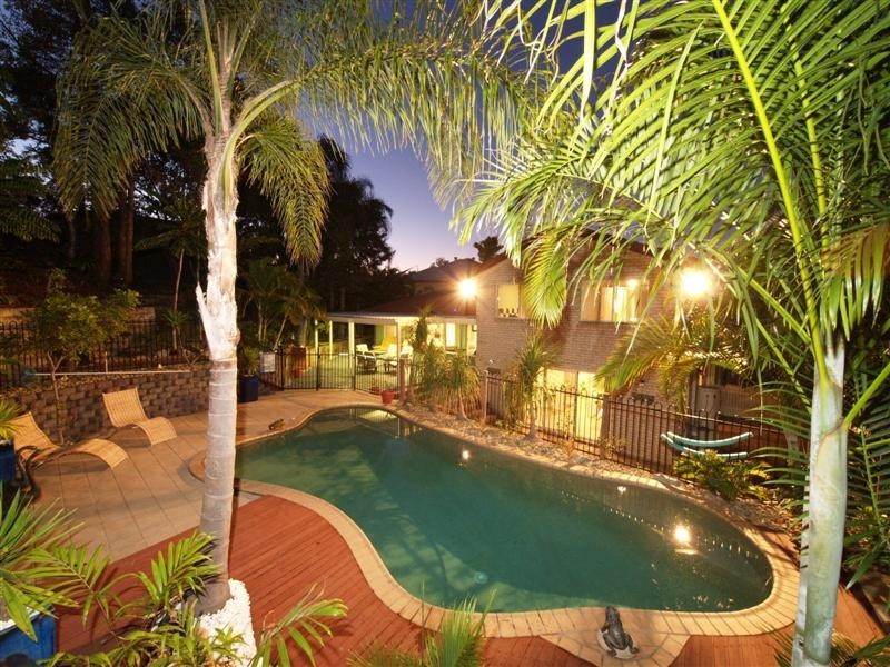 3 Phoenix Court, Eatons Hill QLD 4037