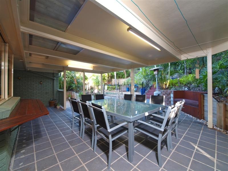 3 Phoenix Court, Eatons Hill QLD 4037