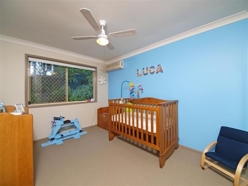 3 Phoenix Court, Eatons Hill QLD 4037