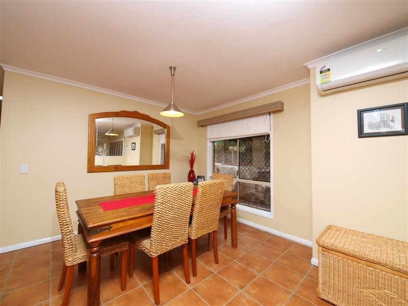 7 DRAPERS ROAD, Eatons Hill QLD 4037