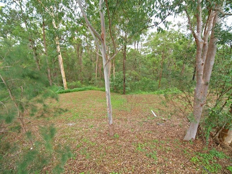 7 DRAPERS ROAD, Eatons Hill QLD 4037