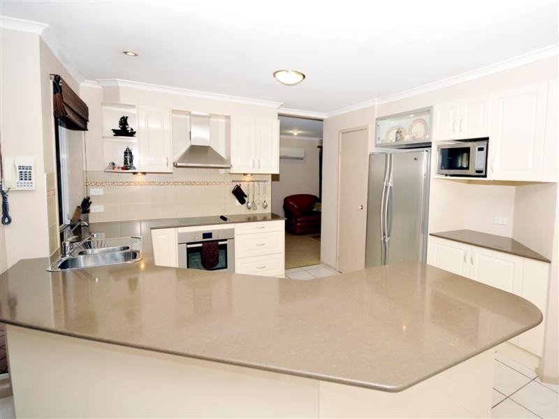 15 The Boulevard, Albany Creek QLD 4035