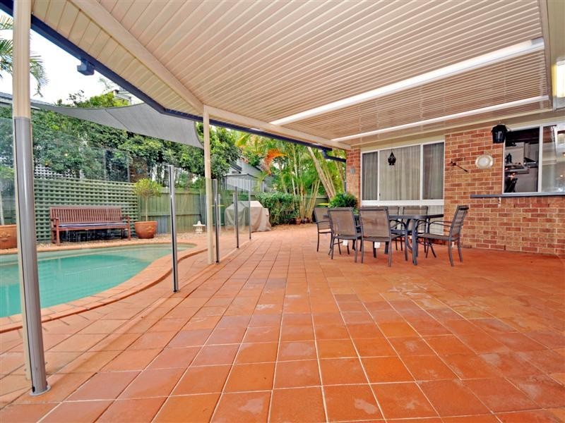 15 The Boulevard, Albany Creek QLD 4035