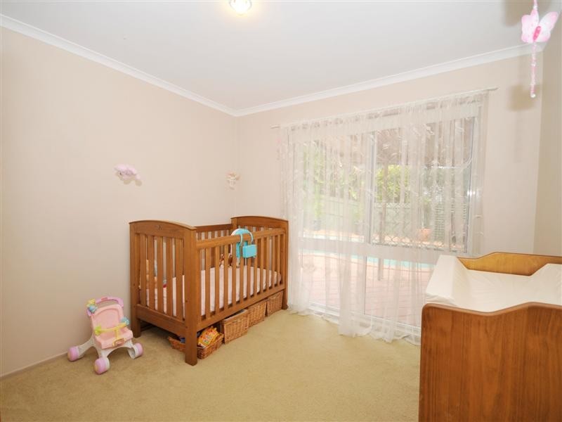 15 The Boulevard, Albany Creek QLD 4035