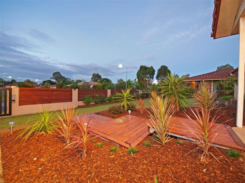 13 Ferrari Street, Lawnton QLD 4501