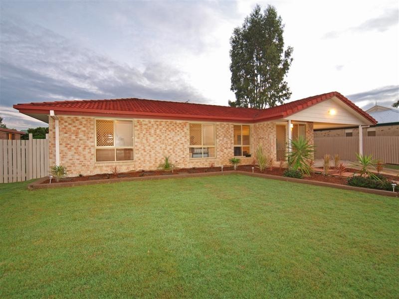 13 Ferrari Street, Lawnton QLD 4501