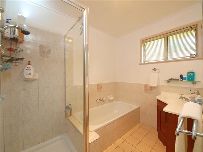 6 Rooney Street, Everton Park QLD 4053