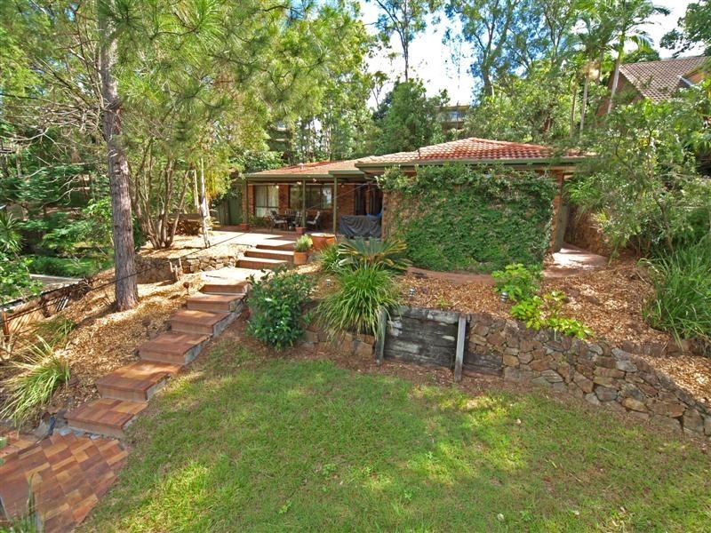 35 TARCOOLA AVENUE, Ferny Hills QLD 4055