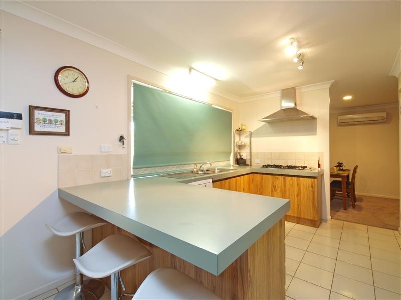 35 TARCOOLA AVENUE, Ferny Hills QLD 4055