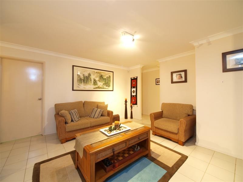 35 TARCOOLA AVENUE, Ferny Hills QLD 4055