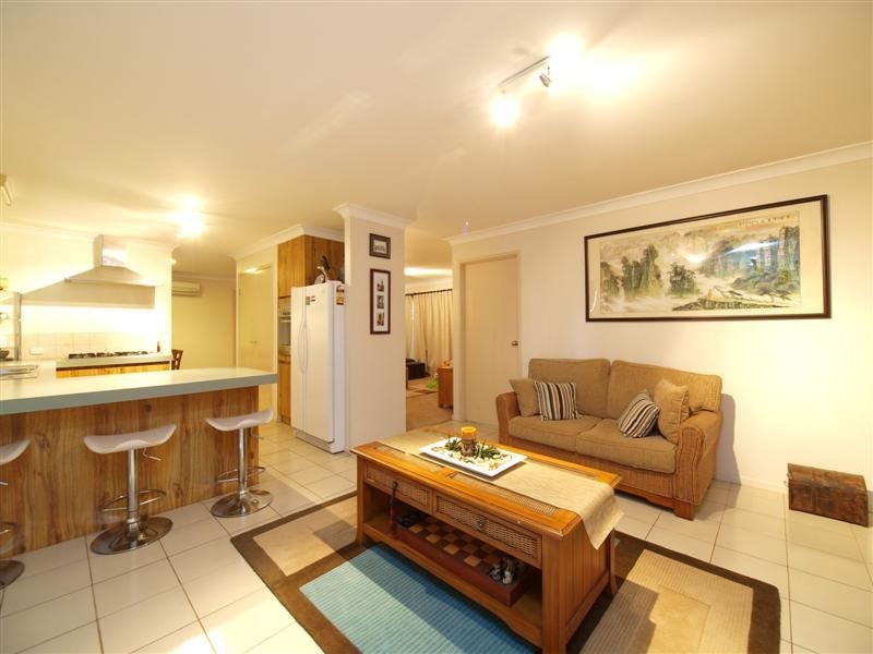 35 TARCOOLA AVENUE, Ferny Hills QLD 4055