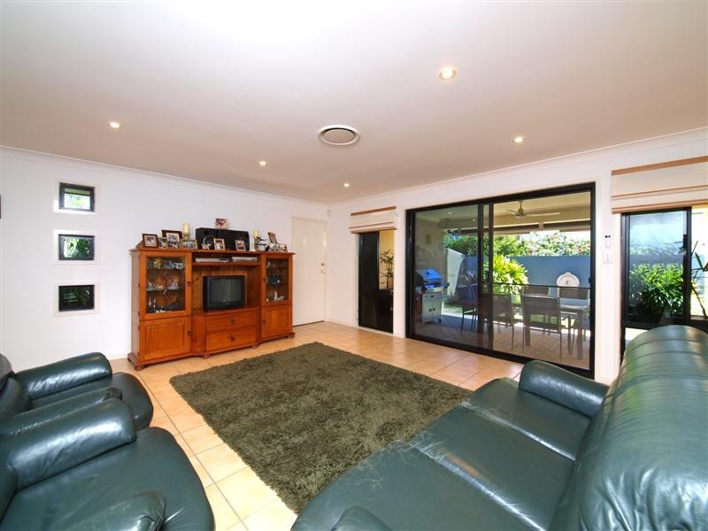 186  Saturn Crescent, Bridgeman Downs QLD 4035