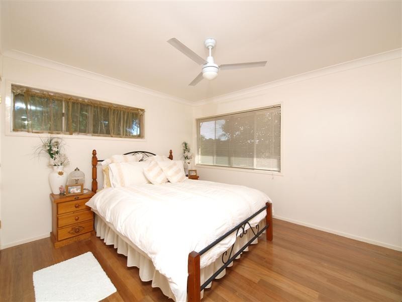 24 Leone Street, Bray Park QLD 4500