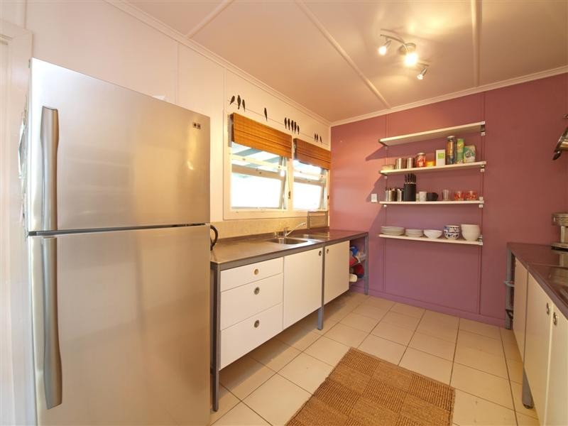 4 Crofton Street, Geebung QLD 4034