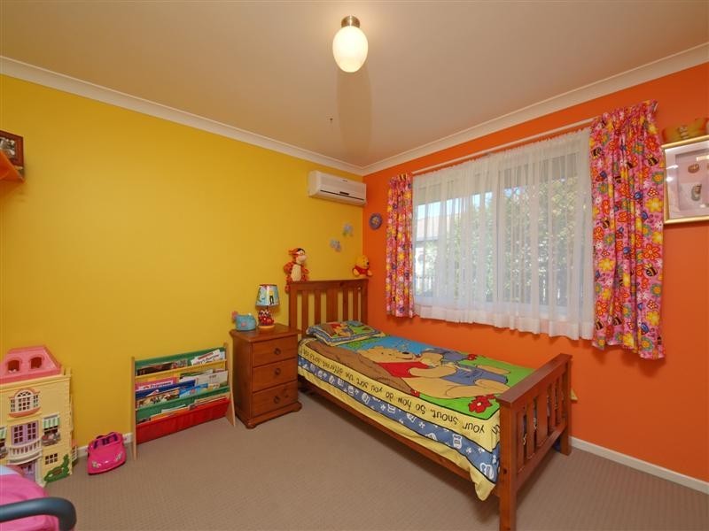 18 Cowrie Parade, Albany Creek QLD 4035