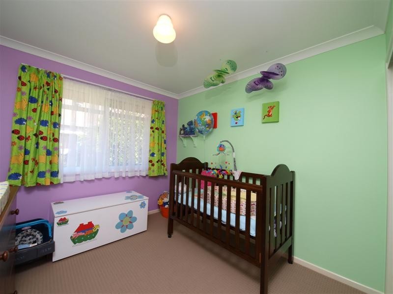 18 Cowrie Parade, Albany Creek QLD 4035