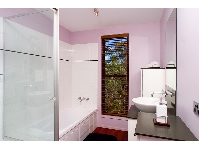 11 Correa Court, Cashmere QLD 4500