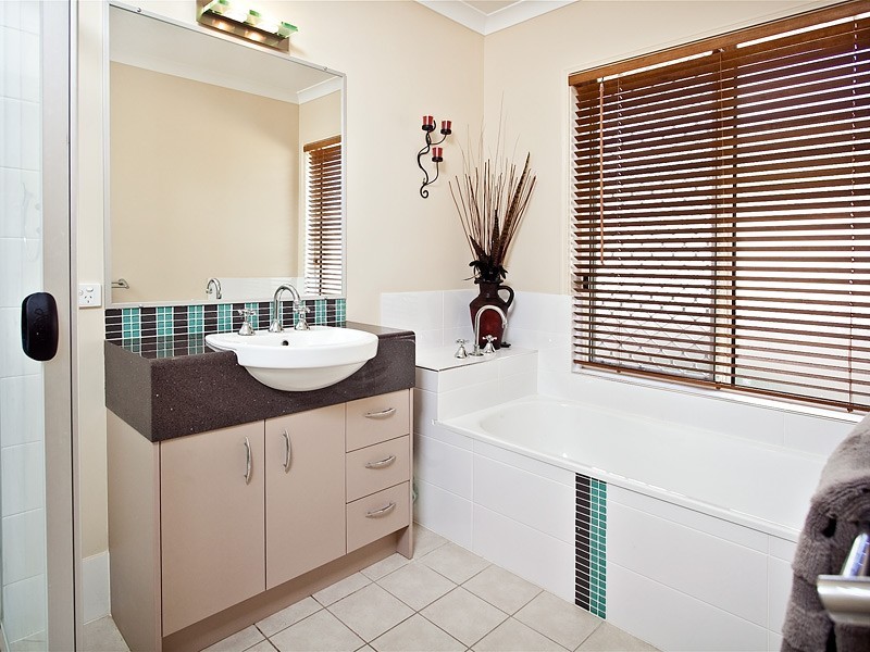 40 Lacewood Circuit, Warner QLD 4500
