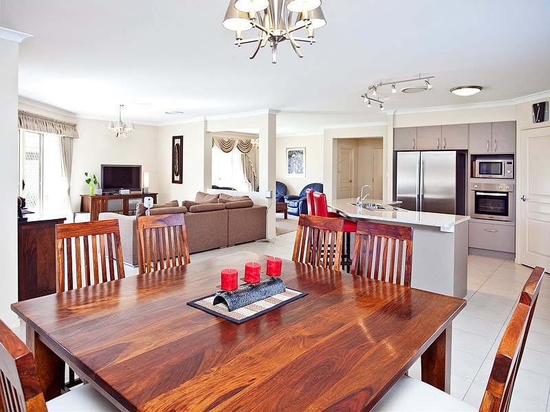 40 Lacewood Circuit, Warner QLD 4500