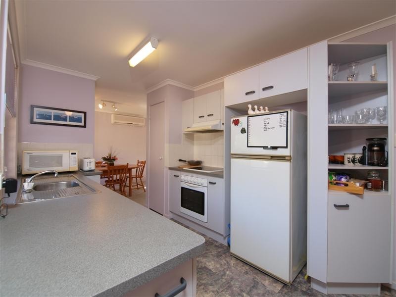 25 Chisholm Court, Albany Creek QLD 4035