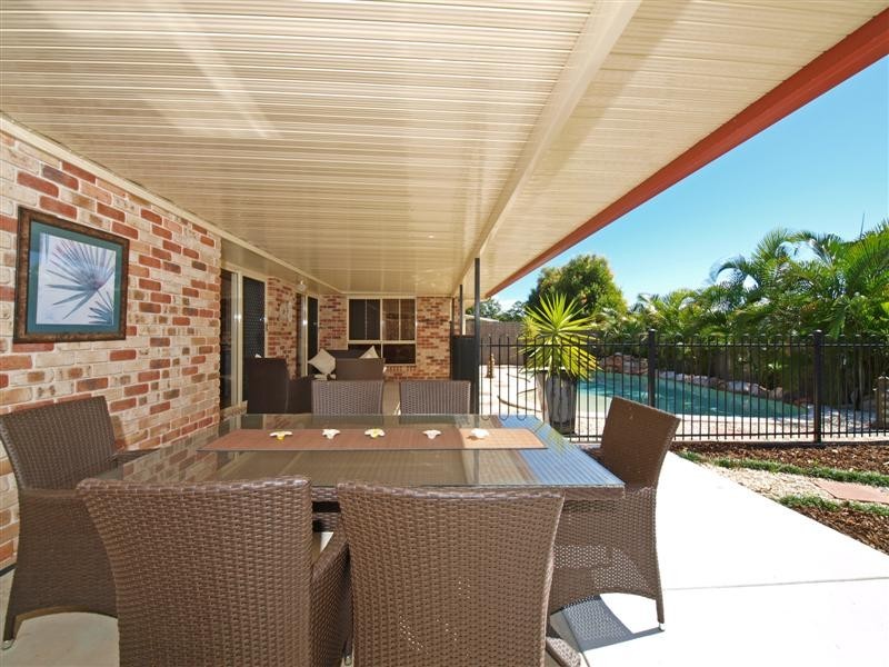 18 Pardalote Place, Cashmere QLD 4500