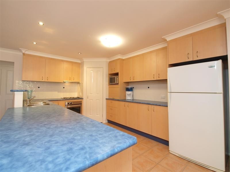 18 Pardalote Place, Cashmere QLD 4500