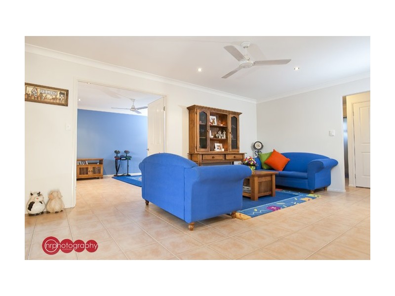 18 Pardalote Place, Cashmere QLD 4500