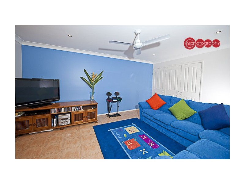 18 Pardalote Place, Cashmere QLD 4500