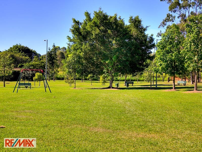 26 Brittainy St, Petrie QLD 4502