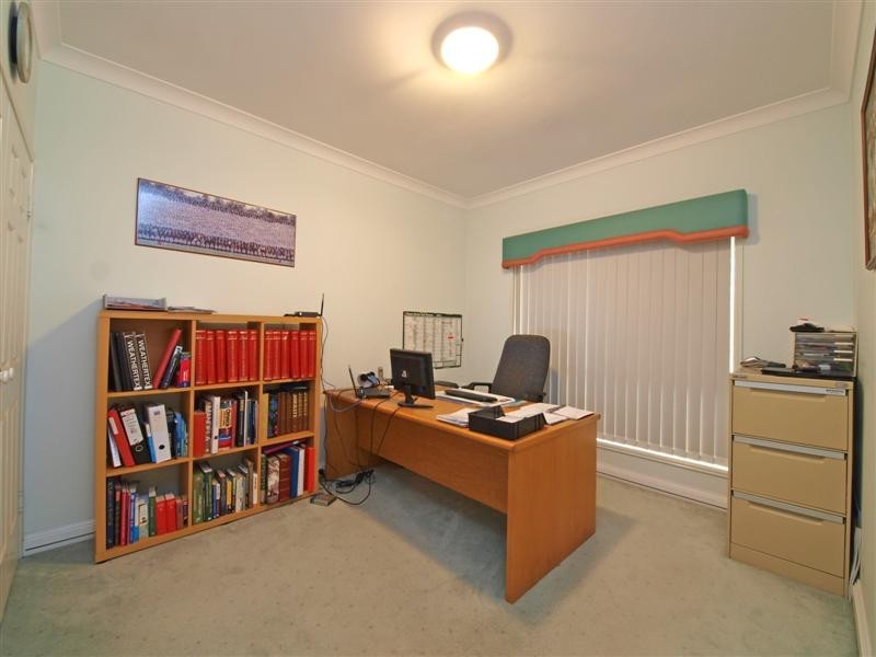 26 Voyager Circuit, Bridgeman Downs QLD 4035