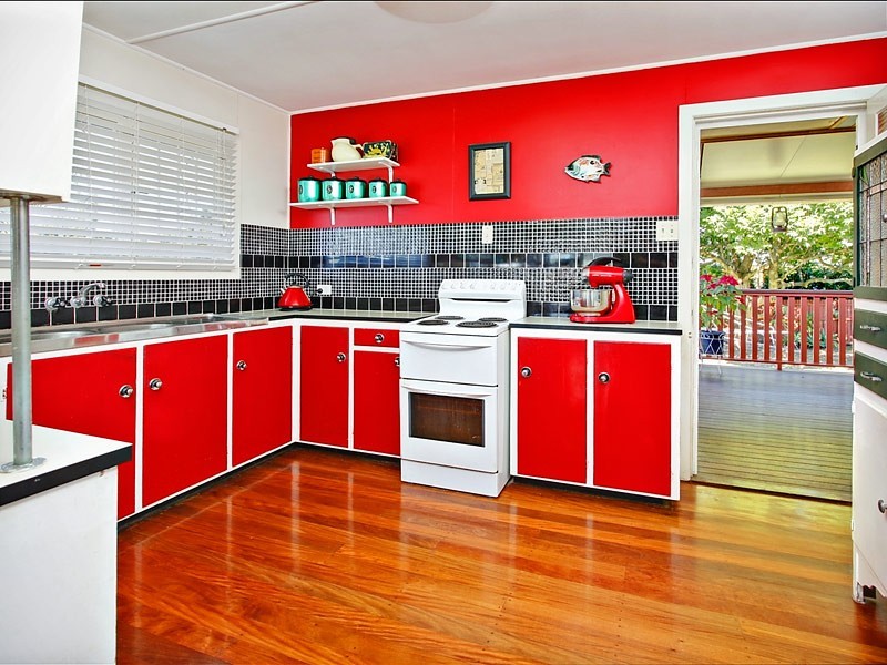 17 Caronga Street, Wavell Heights QLD 4012