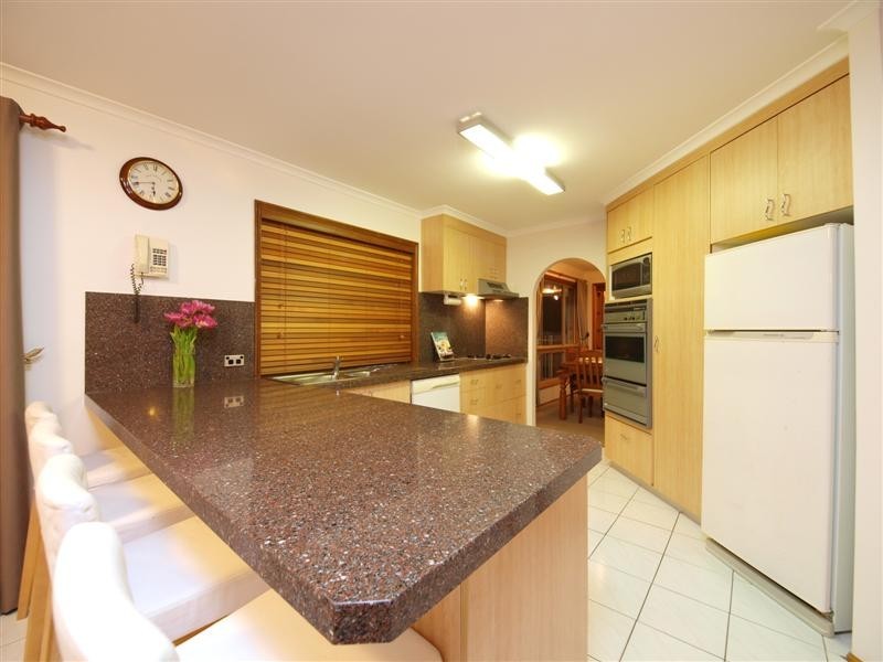20 Hidden Valley Drive, Eatons Hill QLD 4037