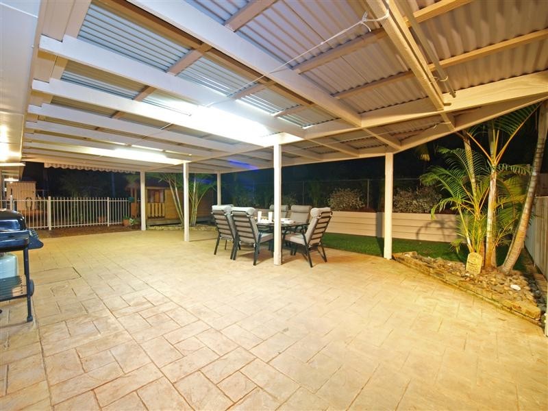 20 Hidden Valley Drive, Eatons Hill QLD 4037