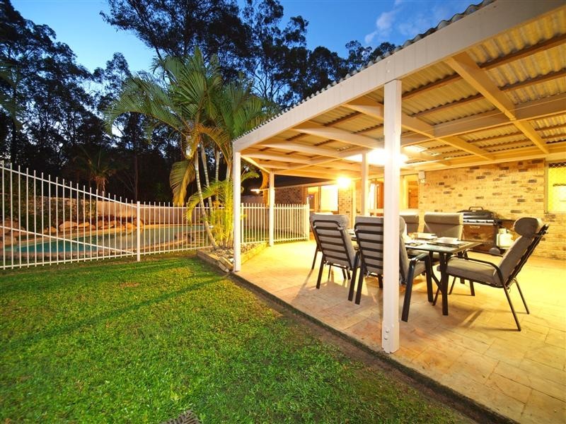 20 Hidden Valley Drive, Eatons Hill QLD 4037