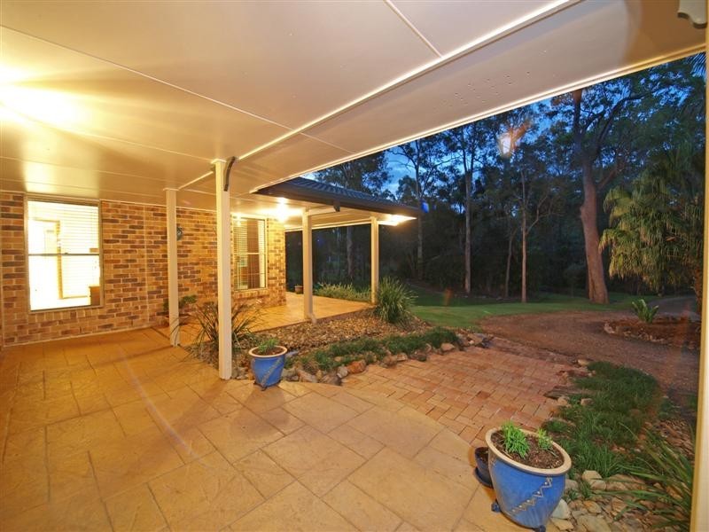 20 Hidden Valley Drive, Eatons Hill QLD 4037