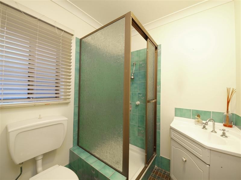 35 Hagman Street, Stafford Heights QLD 4053