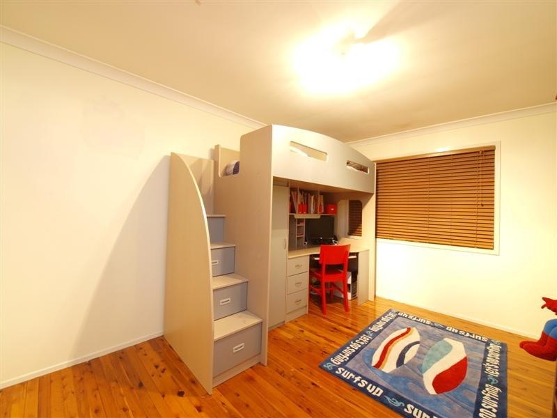 35 Hagman Street, Stafford Heights QLD 4053