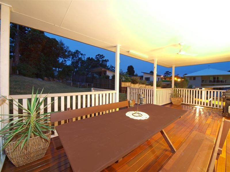 43 Soames St, Everton Park QLD 4053