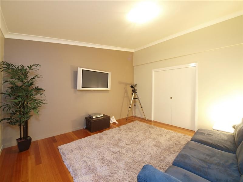 14 Emanual Court, Eatons Hill QLD 4037