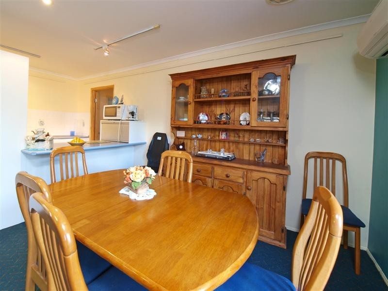 92 The Boulevard, Albany Creek QLD 4035