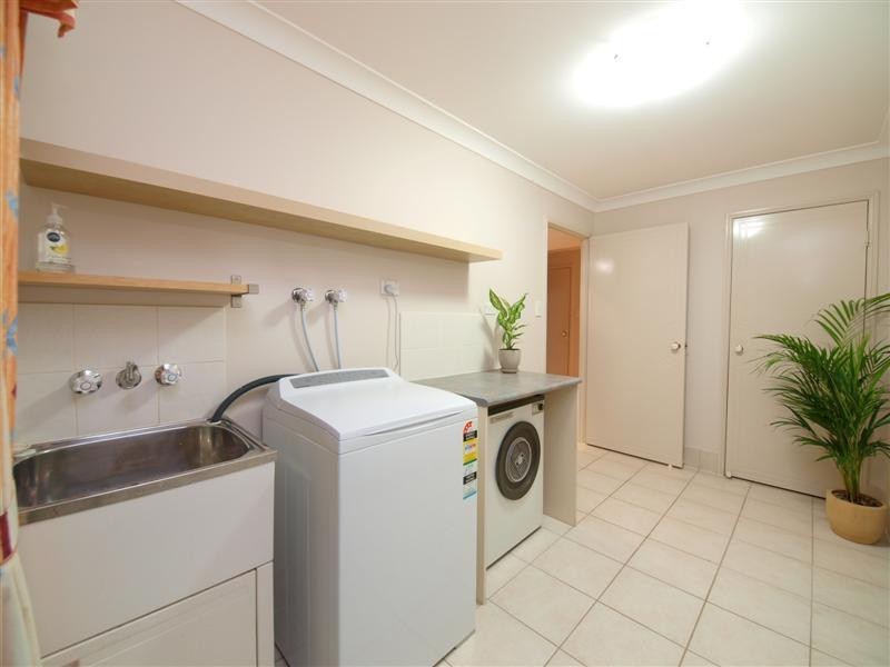 7 Poona Court, Albany Creek QLD 4035