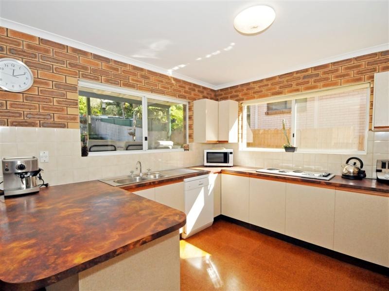 27 Bunya Park Drive, Eatons Hill QLD 4037