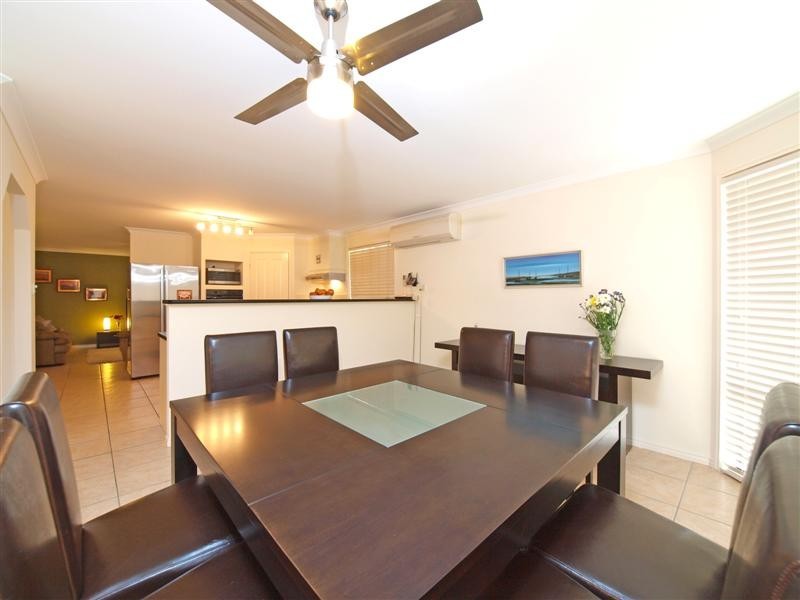 2 Hillary Drive, Warner QLD 4500