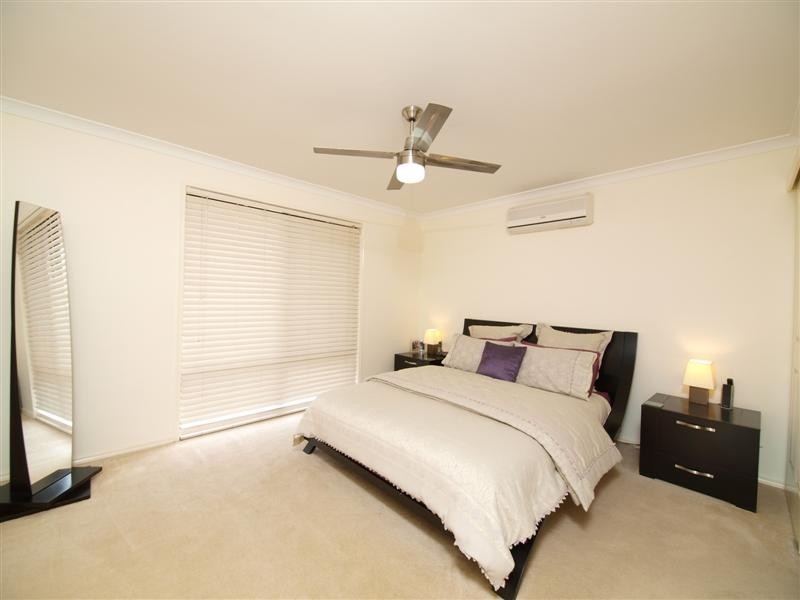 2 Hillary Drive, Warner QLD 4500