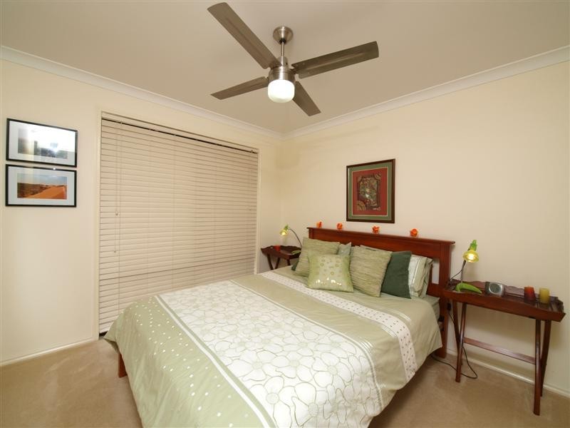2 Hillary Drive, Warner QLD 4500