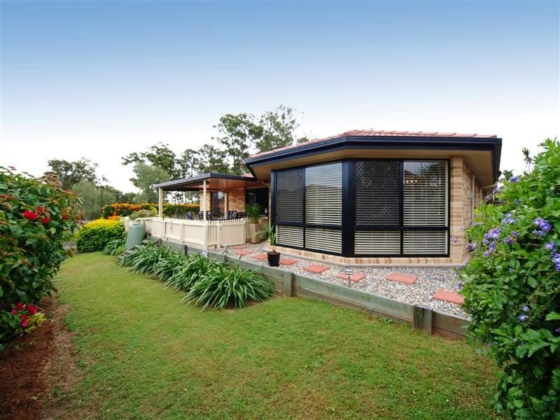 2 Hillary Drive, Warner QLD 4500