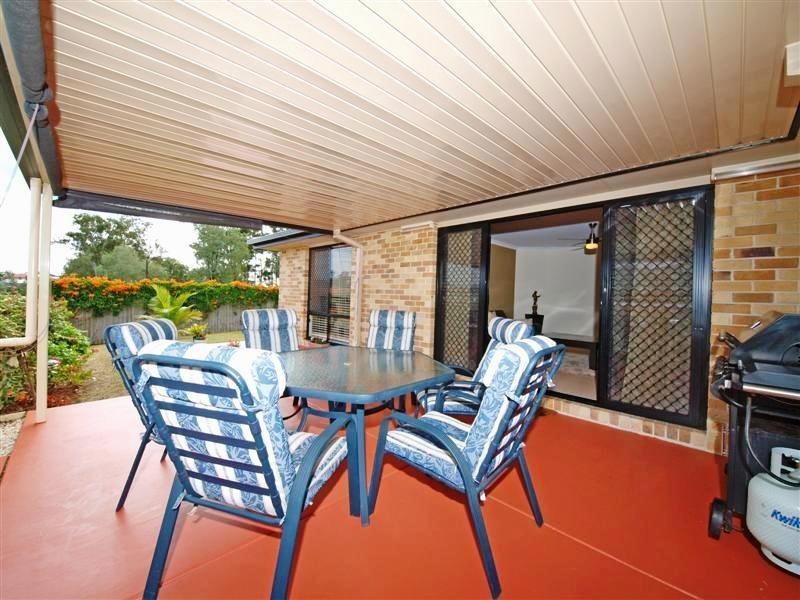 2 Hillary Drive, Warner QLD 4500