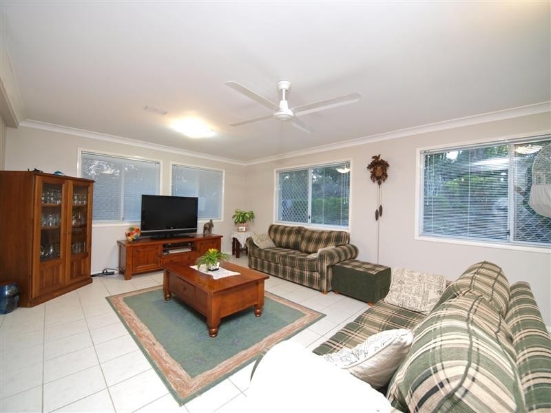 52 FAIRLANE ST, Joyner QLD 4500