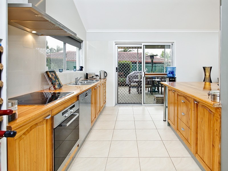 100 Bunya Park Drive, Eatons Hill QLD 4037