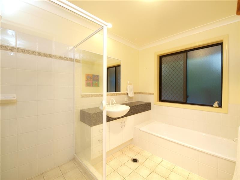 10 Karma Place, Albany Creek QLD 4035